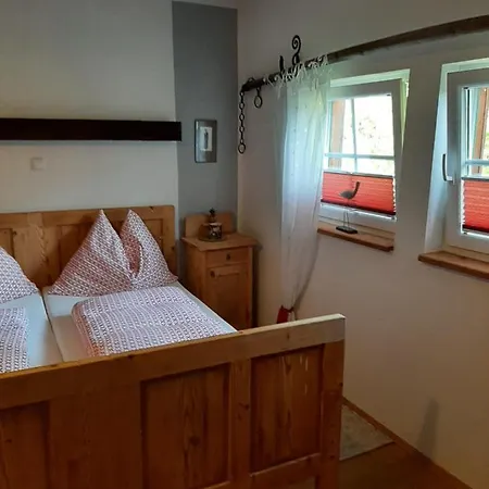 Gschmeidler Bed & Breakfast