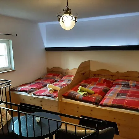 Gschmeidler Bed & Breakfast *