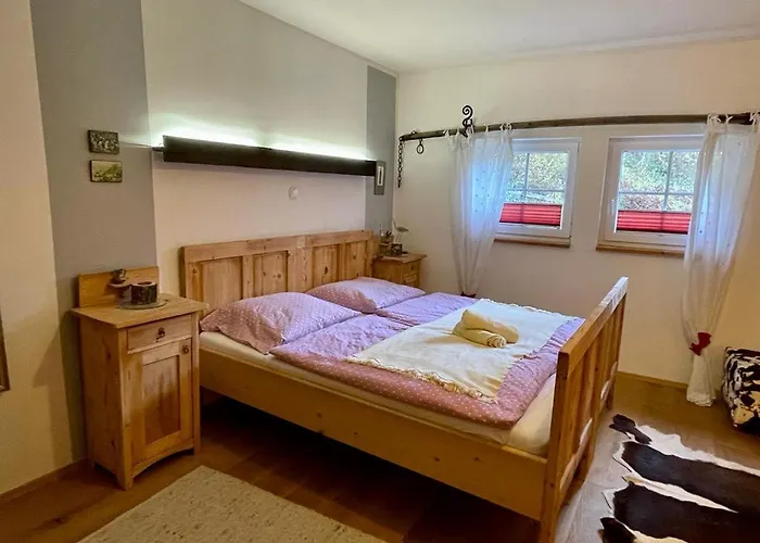 Gschmeidler Bed & Breakfast 3*